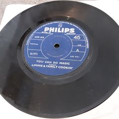 irish pressed single,  limmie and family cookin