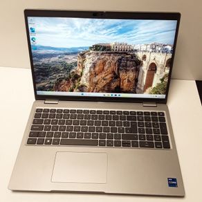 Dell Precision 3581 Intel Core i7-13700H | 32GB DDR5 | NVIDIA RTX A1000 6GB Laptop