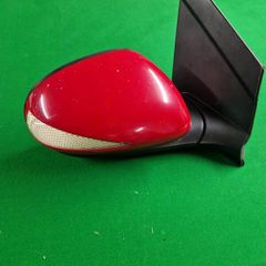 Honda Civic 2010 drivers door mirror.