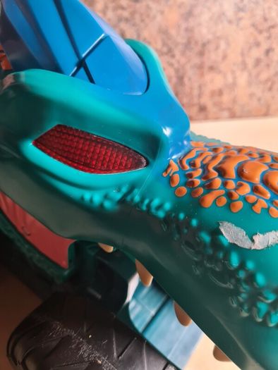 hot wheels CAR CHOMPIN MEGA WREX monster truck with lights and sounds