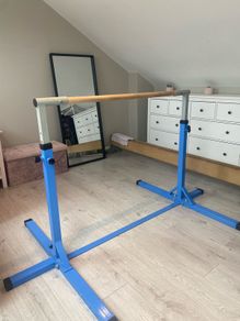 Gymnastics bar