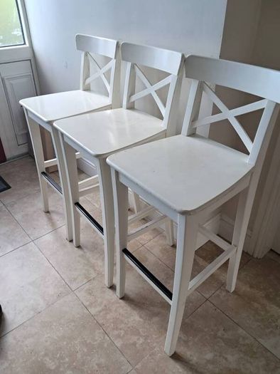 Three ikea bar stools/high chairs 10 euro each