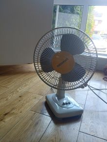 Fan desktop cooling fan