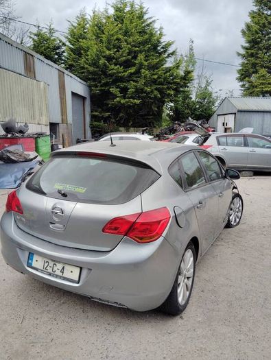 Breaking Opel astra 2012 1.3 diesel