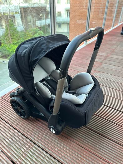 Brand new car seat / stroller / pram