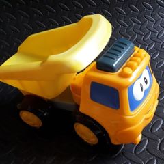 Unimax Dump Truck