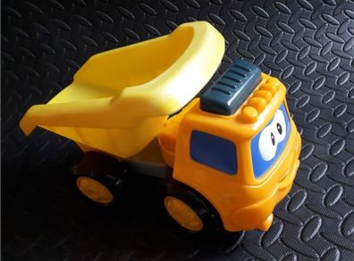 Unimax Dump Truck
