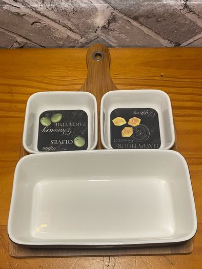 3 Porcelain Bowls with Bamboo Tray Tasting Set
