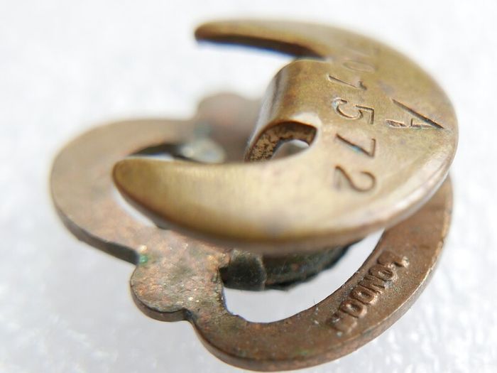 Vintage 1921 British Legion Brass Lapel Badge: J R Gaunt London