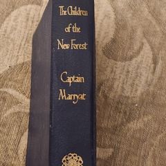 The Children Of The New Forest. By Captain Marryat Rare 1930s  Soft Cover Edition In Good Condition. See Photos For Same