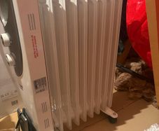 Russell Hobbs 9 fin oil filled radiator