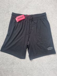 shorts Hugo