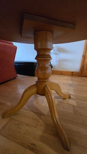 Solid Wood Dinning Table