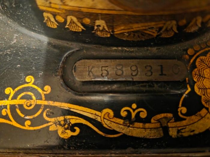 Singer sewing machine