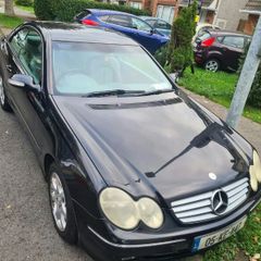 Mercedes-Benz CLK 2005