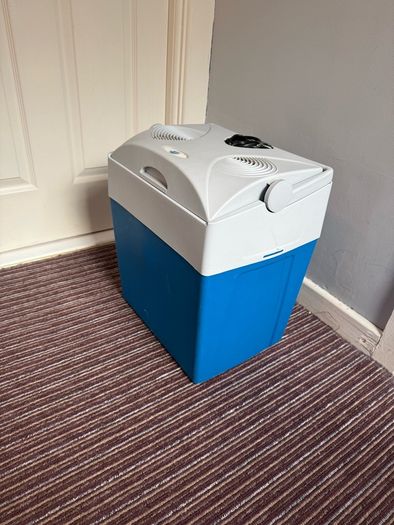 Electric Cool Box