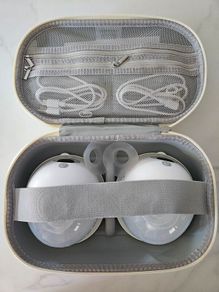 Momcozy M5 double breastpump