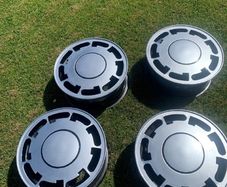 Pirelli P slot alloys fully refurbed