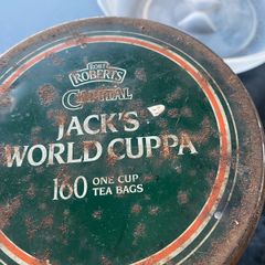 tea tin