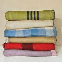 Used or unwanted woollen blankets