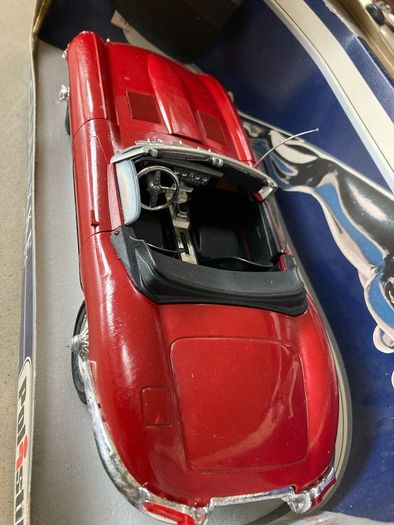 Jaguar ETYPE XKE 4.2 litre scale 1/16
