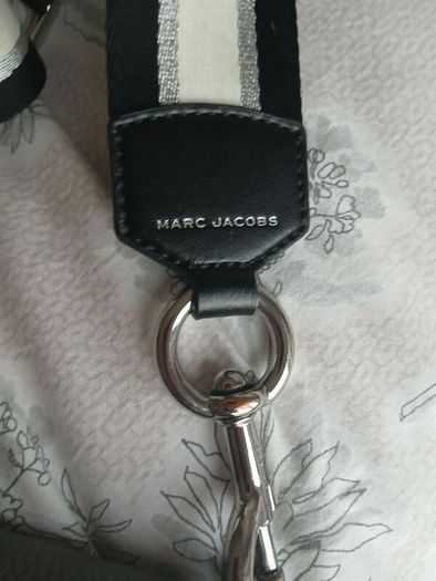 Marc Jacobs Leather Bag.
