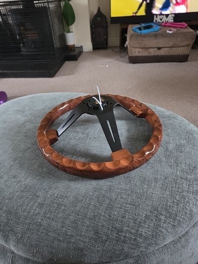 Nardi style deep steering wheel