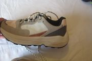 Fashion trainers     size 4