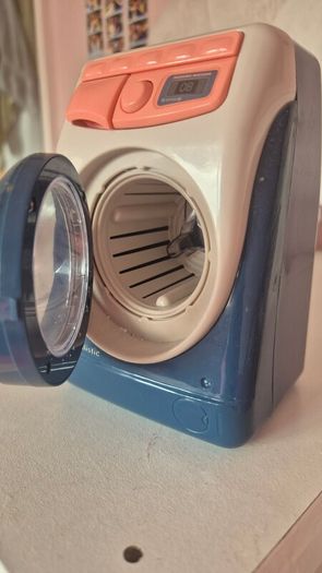 Toy washing machine