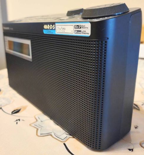 Panasonic Portable FM Radio RF-U300, as new.