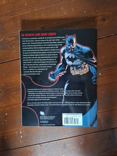Batman - The Essential Encyclopedia