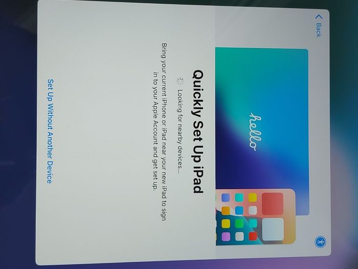 Apple Ipad 7th Generation, 32 GB, in very good cosmetic condition, Activation Locked to previous owner