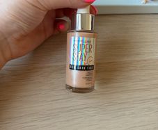 Maybelline Super Stay skin tint