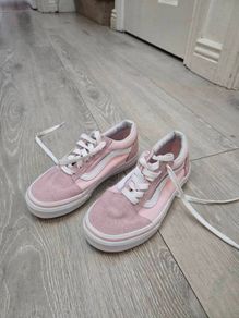 Vans old skool pink suade girl trainers