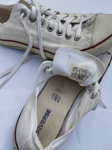 Converse all star canvas shoes
