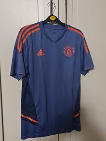 Man United Official Medium
