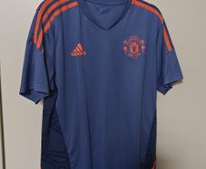 Man United Official Medium