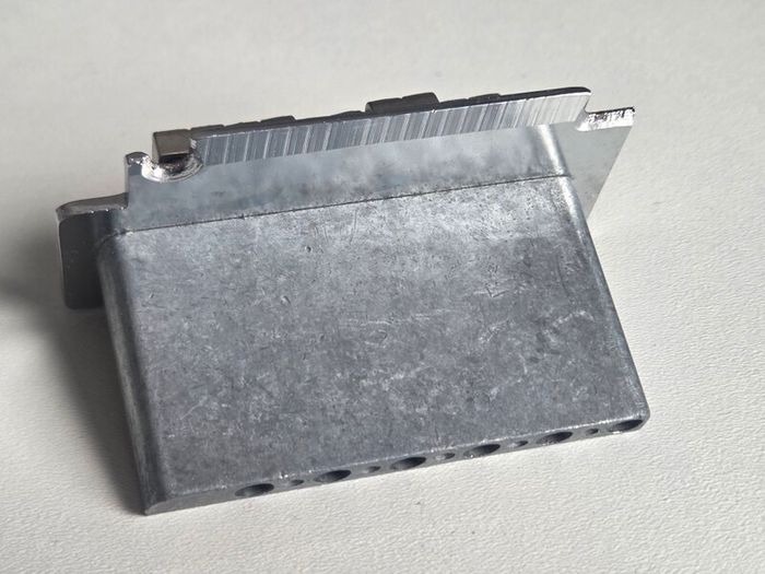 Squier Standard Series Stratocaster Bridge