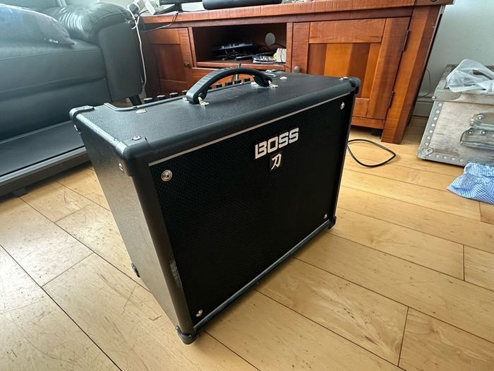Boss Kantana Amp
