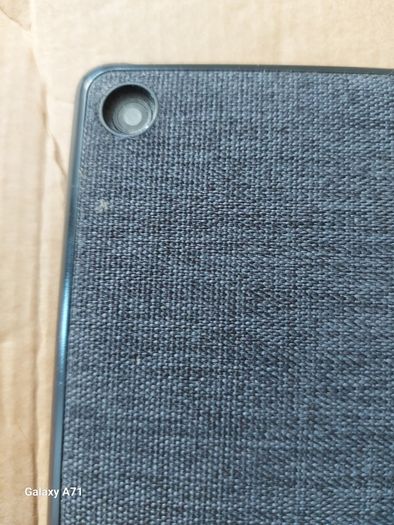 Amazon Fire HD 10 (7th Generation), 32GB, in excellent condition with cover case