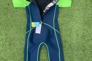 wet suit kids size age 11-12 never worn