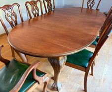 Antique Dining Table & Chairs (8)