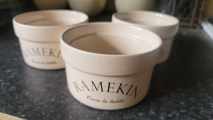 Cream Ceramic Ramekin Bowls x3