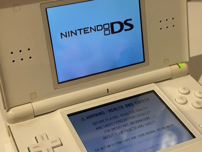 Nintendo DS Lite White Console