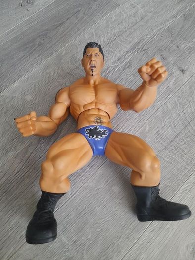 Wwe jakks pacific ring giants Batista 14 inch fiqure