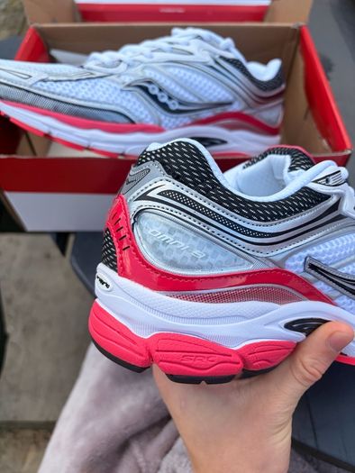 Saucony omni 9