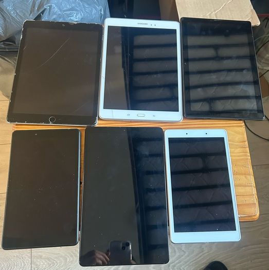 Samsung IPad mixed tablets
