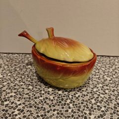 Vintage Carlton Ware lidded preserve bowl, with ladle