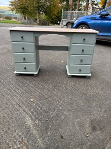 Painted pine dressing table with eight drawers