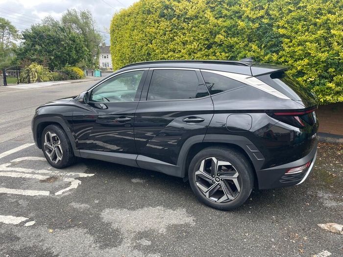 Hyundai Tucson Executive Plus cream trim